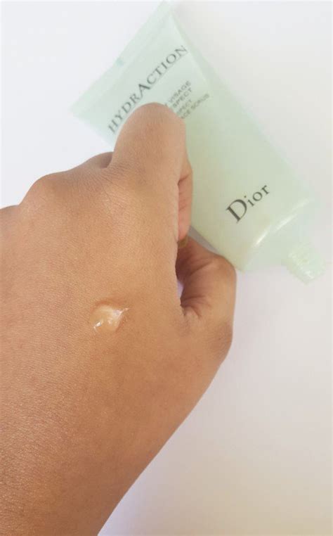 dior exfoliating scrub instructions.